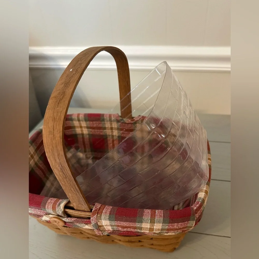 Longaberger Vintage Rectangle Spring Basket with Fabric and Plastic Liners 1985